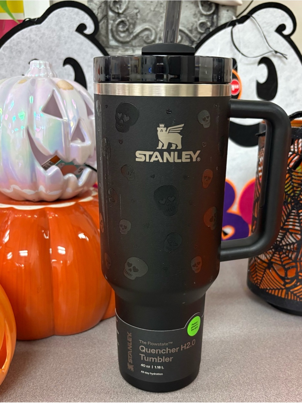 Stanley Halloween Skull Graphic 40oz Tumbler Quencher H2O